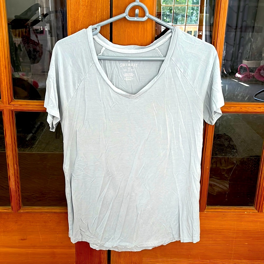 American eagle soft and sexy t shirt